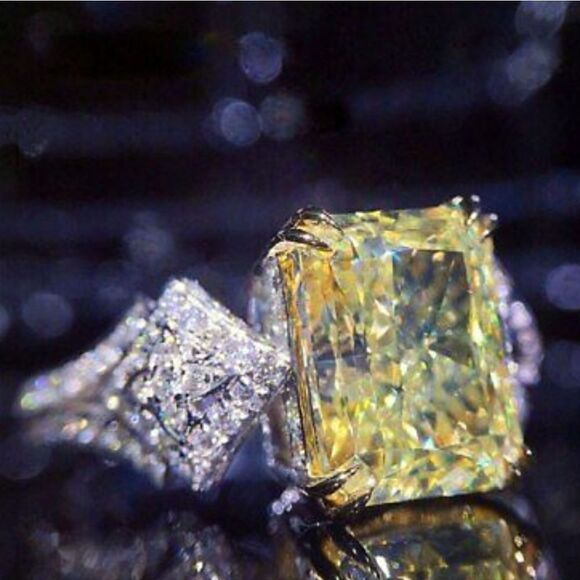 Yellow 3 Ct. Sapphire with Clear White Baguette Diamond Cocktail Ring 925 - Picture 5 of 5